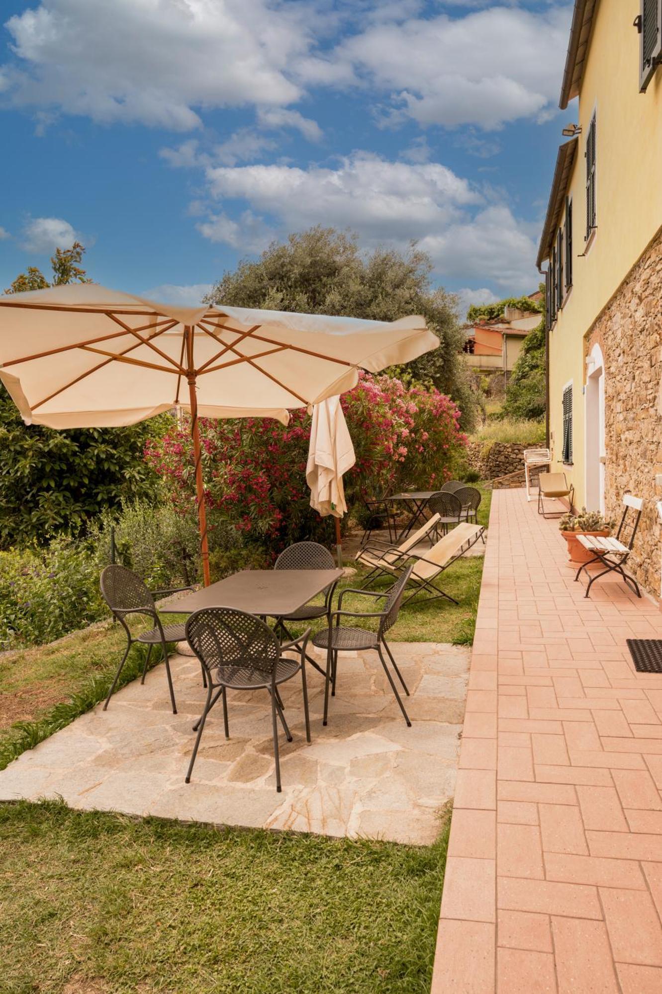 Agriturismo San Michele Di Danio Giovanni Dolcedo Exterior photo